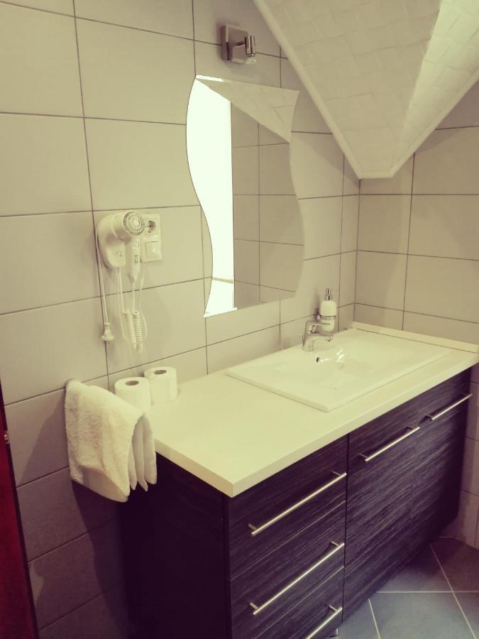 Fonix Apartmanhaz Nagypáli Exterior photo