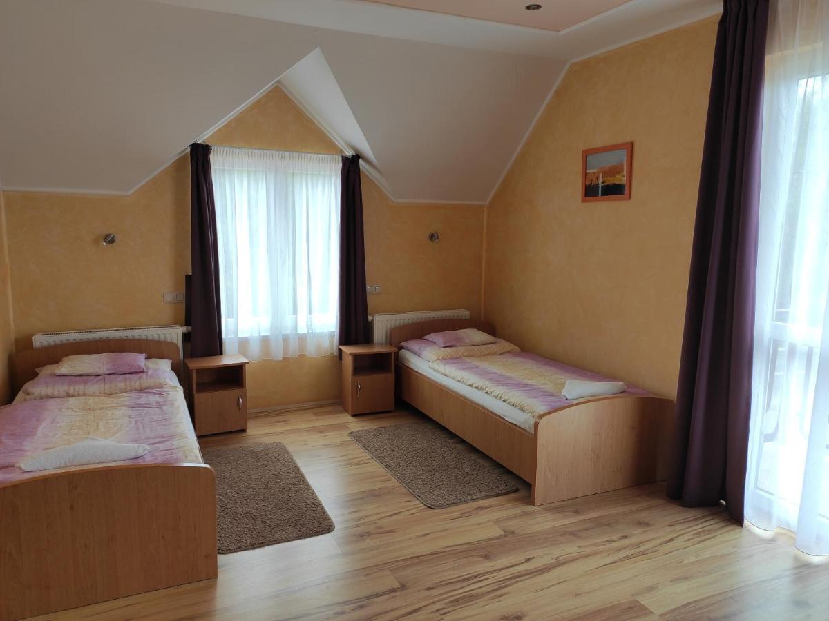 Fonix Apartmanhaz Nagypáli Exterior photo